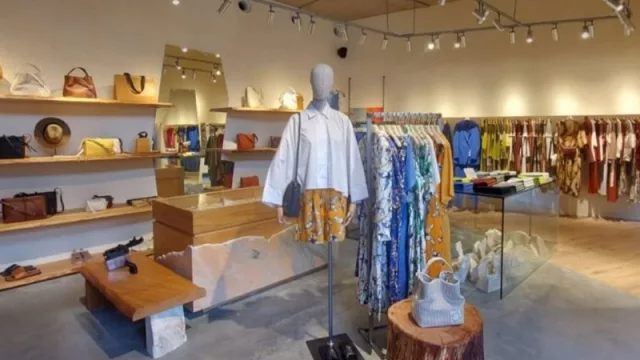 Adolfo Domínguez pierde 3,4 millones en el primer semestre fiscal (aunque las ventas crecen un 14%)