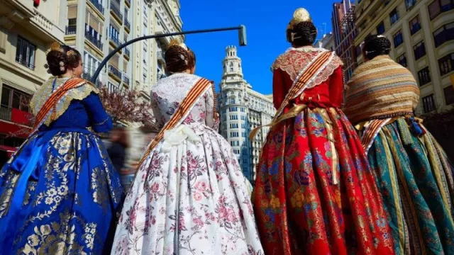 El precio del alojamiento turístico en Valencia será un 69% más caro durante las Fallas (con una tarifa media de 220 euros por noche)