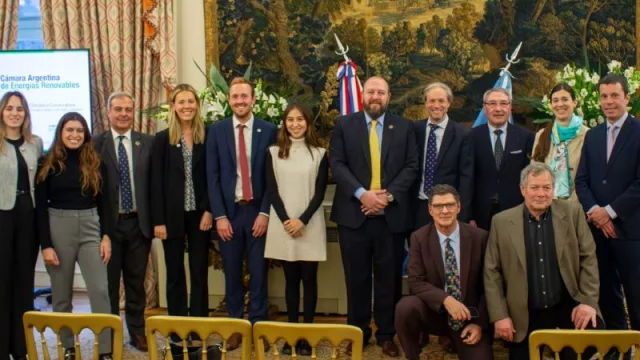 La Cámara Argentina de Renovables (y Climate Group) lanzan una iniciativa RE100 para acelerar la transición energética en Argentina