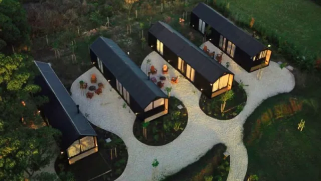 Casas con diseño y sustentable fabricadas en Córdoba: así son los refugios modulares de AFT Aldea