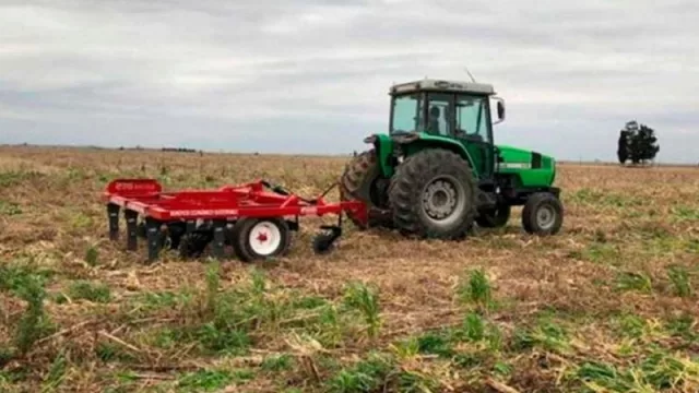 Tecnología sustentable para el agro (el aporte chaqueño en maquinaria)
