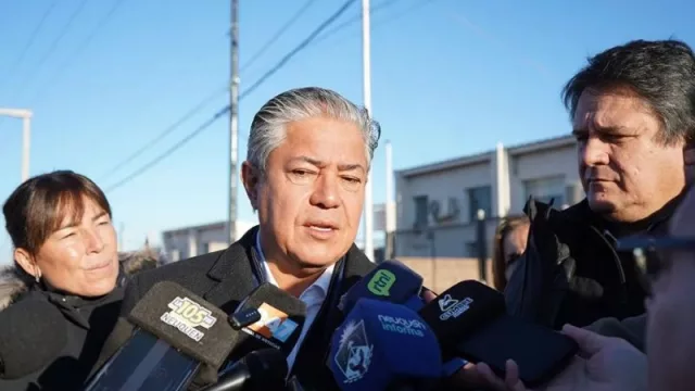 Neuquén gestiona 400 millones de dólares de financiamiento internacional para obras públicas