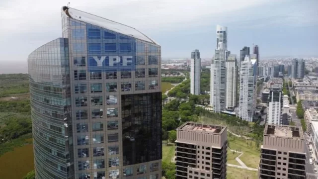 YPF revierte pérdidas y logra una ganancia de US$ 58 millones en el segundo trimestre pese a la baja del crudo