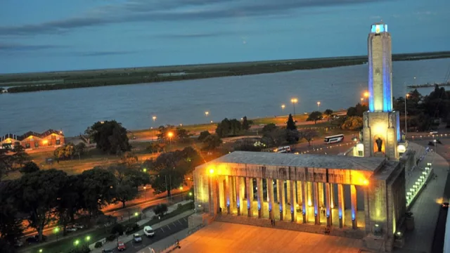 Acá te miran todos: Rosario se muestra al mundo en la vidriera de 40 millones de viajeros (acuerdo clave con Civitatis para conocer la ciudad de Messi y Fideo Di María)