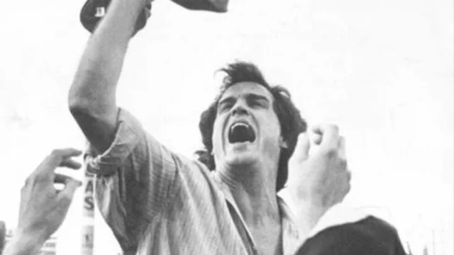 Maratón leprosa bajo el lema “Newell´s carajo, Newell´s” (homenaje rojinegro al Loco y al club)