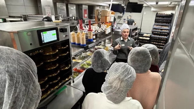 McDonald’s: compromiso y transparencia de Puertas Abiertas (caminá las cocinas y conocé cómo se hacen las Mc)