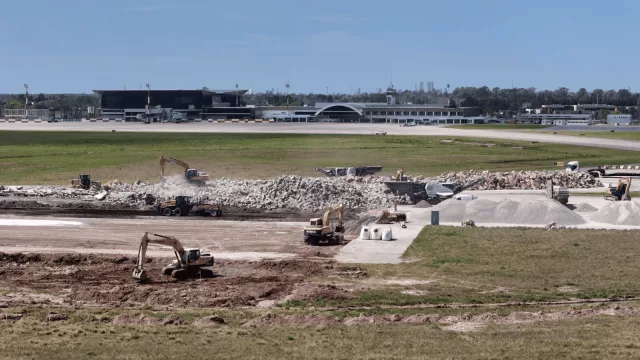 Nueva pista: a apurarse que se vienen los aviones (el aeropuerto Rosario espera un aluvión de nuevos destinos)