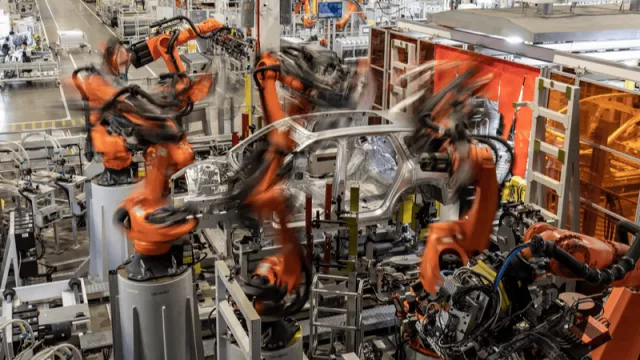 Hay más robots trabajando en China que en el resto del mundo sumado (¡Isaac Asimov tenía razón!)