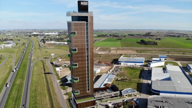 “La Segunda” y Di María encaran dos iniciativas estratégicas en Alvear (una torre de oficinas junto a un proyecto de salud laboral)
