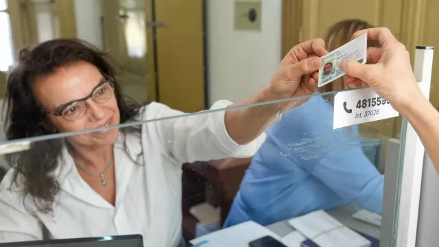 Andá a votar: el día va a estar fresco y pleno de sol  (pero, no olvides retirar el DNI)
