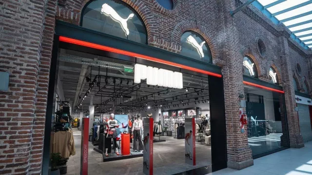 Puma se agranda y expande su cadena de retail (renovó su tienda en Alto Rosario)