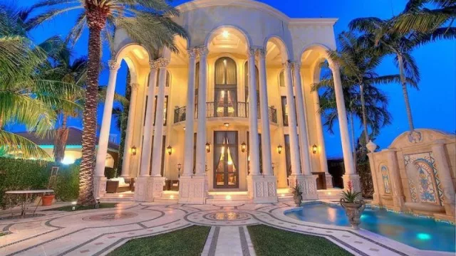 10 razones para visitar Casa Casuarina (Mansión Versace), una experiencia icono de Miami