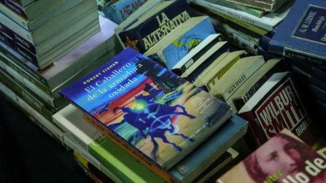 Noche de Librerías: este viernes 28, la ciudad se convertirá en un gran paseo literario (lecturas y charlas en un circuito de libros y editoriales)