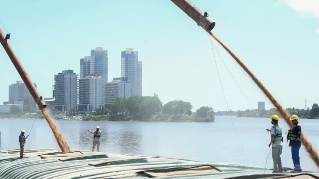Se potencia el puerto de Santa Fe y “pide pista” (5.000 toneladas de trigo se embarcaron a San Lorenzo)