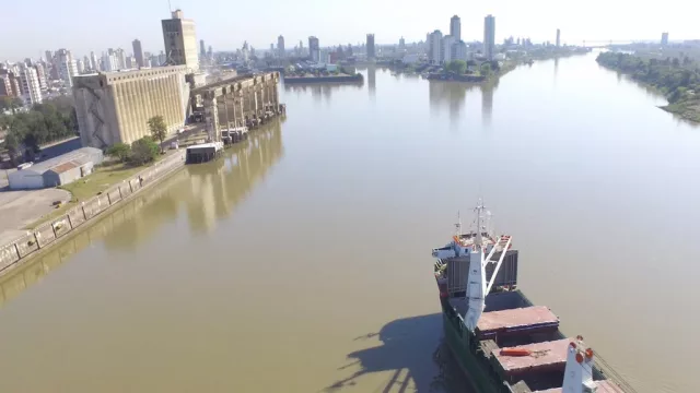 Puertos: Primer RIGI aprobado en Santa Fe (500 millones de dólares en los muelles provinciales)