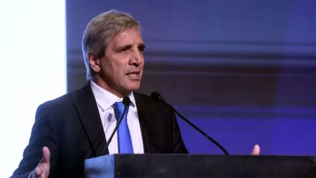 Caputo aseguró que la minería será “otro boom impresionante” para la economía argentina