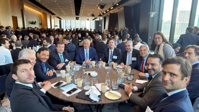 Weretilneck presentó el potencial productivo y energético de Río Negro ante inversores en Nueva York