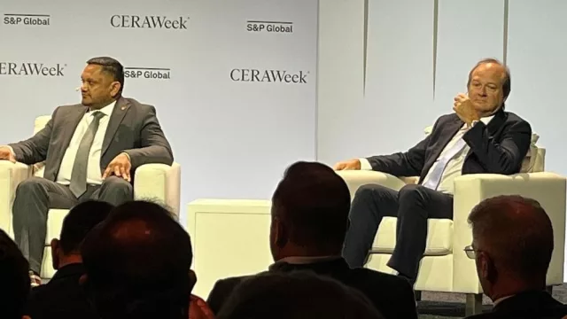 González prevé al menos 15 nuevos proyectos bajo el RIGI y advierte sobre el impacto del petróleo a US$ 100