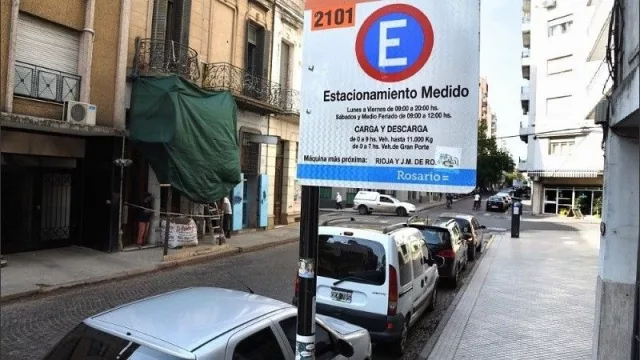 Estacionamiento: ahora, una App te dirá dónde hay lugar (tres empresas licitan el parking pago de la ciudad)