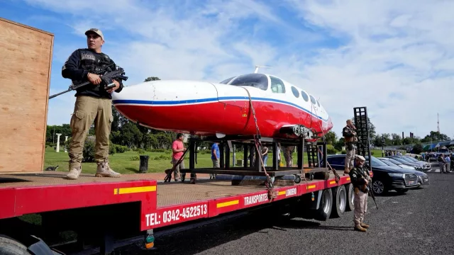 Jueves de remate en Metropolitano (pasado mañana subastan los bienes secuestrados a bandas criminales)