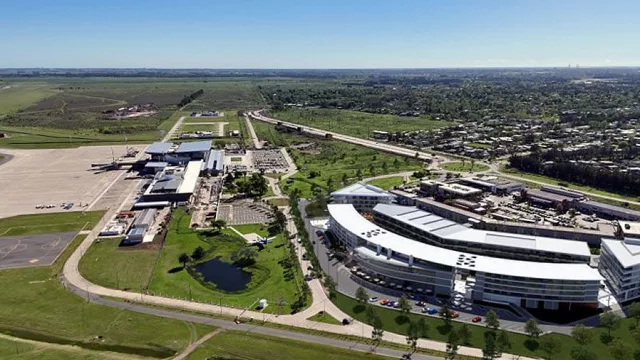 Un hotel con 90 habitaciones "aterriza" frente al aeropuerto (estará dentro del complejo "Pasea")