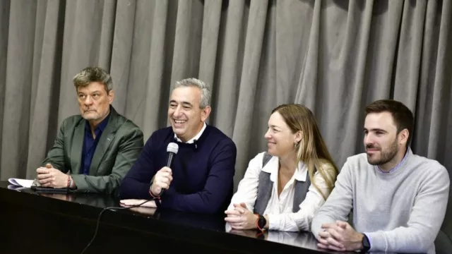 Rosario es sede de "La Noche de los Intendentes" (más de 300 alcaldes se dan cita en nuestra ciudad)