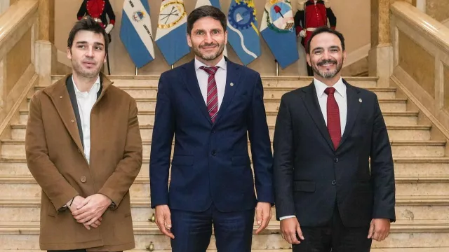 Pullaro encabezó una "minicumbre" de gobernadores en Rosario (con mandatarios de Mendoza, Chubut y Corrientes)
