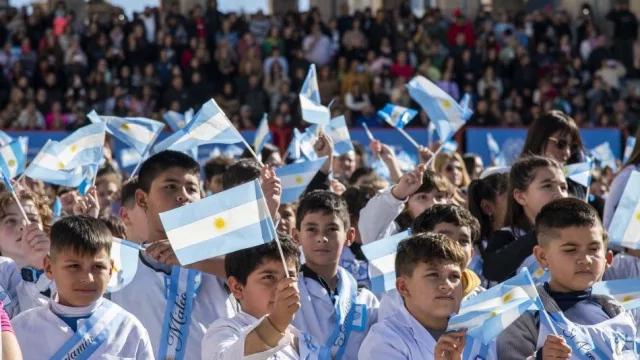 Promesa de Lealtad a la Bandera: la Ciudad se prepara para recibir a más de 25 mil niños de todo el país