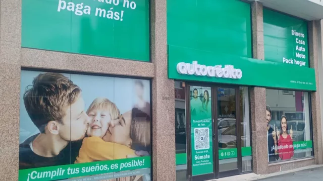 Autocrédito celebra sus 40 años y acelera su expansión (nuevas Agencias Oficiales en Santa Fe)