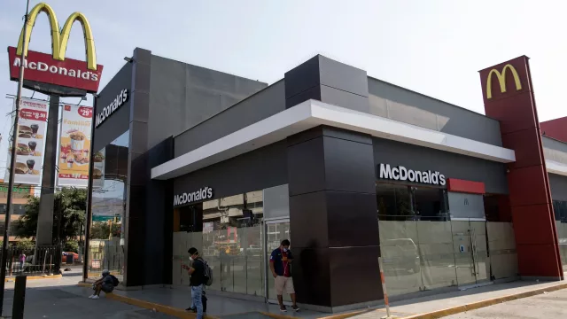 ¿Tenés terreno disponible? Ofrecéselo a McDonald's (abrieron un portal y escuchan ofertas para nuevos restaurantes)