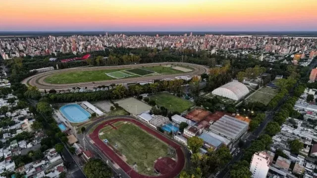 Juegos Suramericanos: comienza el corte vehicular en Bv. Oroño para el armado del Fan Fest y escenarios deportivos