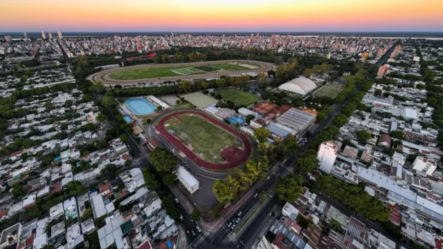 Juegos para este finde: esperan mucha afluencia (fútbol, rugby y voley concentran atención y los shows de los Fan Fest)