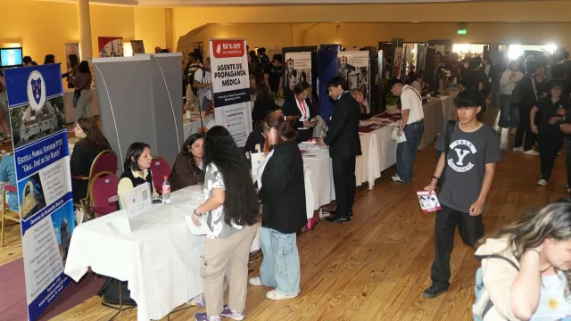 Definiendo el futuro profesional: la Expo Carreras convocó a 10 mil estudiantes en Rosario y Santa Fe