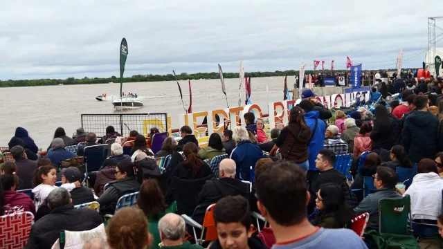 600.000 visitantes y asistentes a shows gastaron $21.800 millones el finde largo (Rosario tuvo la mayor demanda en años)